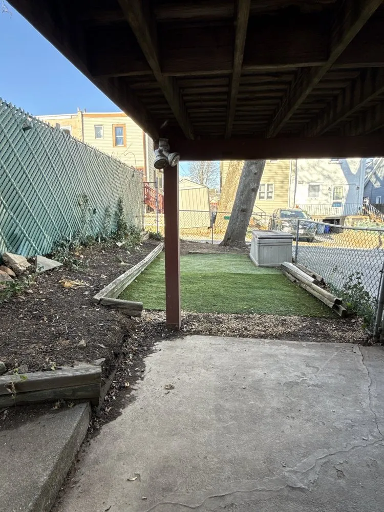 Custom garden landscaping in Philadelphia, PA - Jungle Tree Landscaping