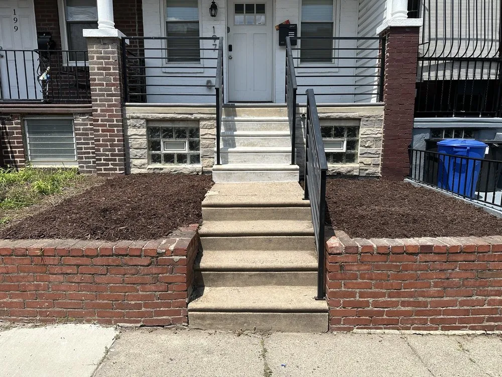 Top-rated lawn mowing service in Philadelphia, PA by Jungle Tree Landscaping