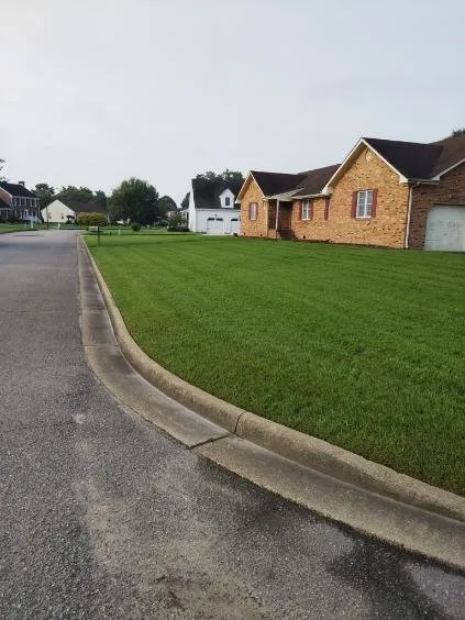 Reliable residential landscaping for beautiful yards in Portsmouth, VA by Junie's Lawncare