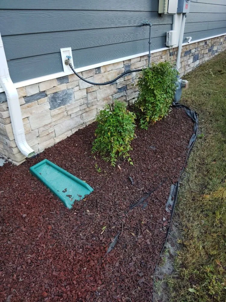 Reliable garden landscaping for residential properties in Portsmouth, VA by Junie's Lawncare