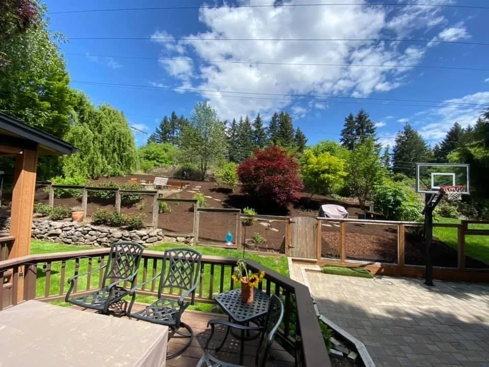 Reliable garden landscaping experts serving Beaverton, OR - Junior Landscape Maintenance