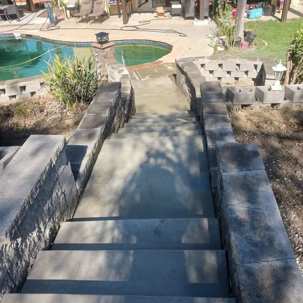Custom landscaping services for year-round maintenance in Fallbrook, CA by Junior Landscaping