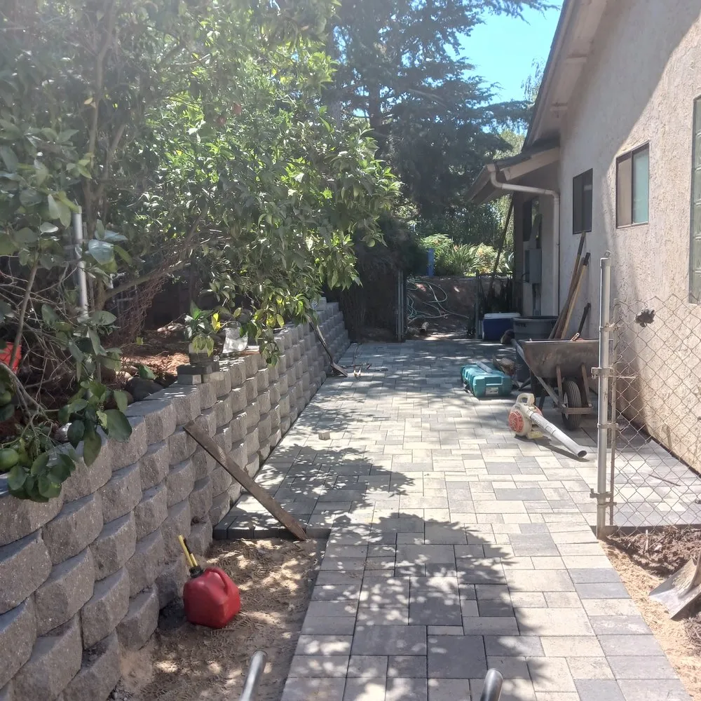 Top-rated outdoor landscaping in Fallbrook, CA by Junior Landscaping