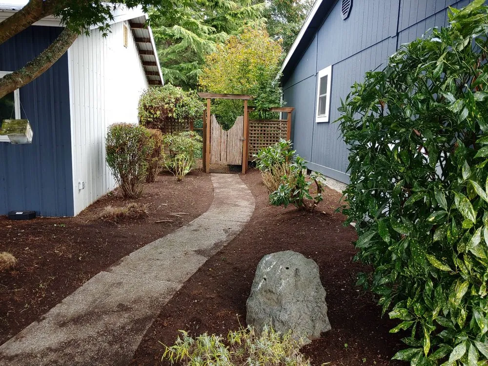 Top-rated yard cleanup service in Camano Island, WA by Junior's Gardens Landscape