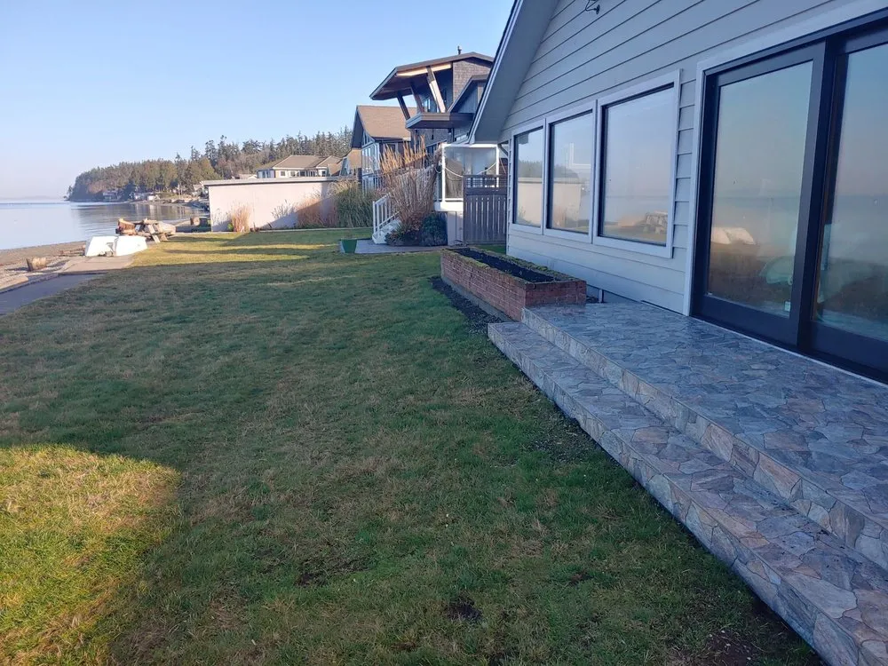 Professional yard cleanup service experts serving Camano Island, WA - Junior's Gardens Landscape