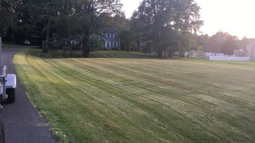 Reliable lawn mowing service in East Greenbush, NY - Juniors Lawn Care