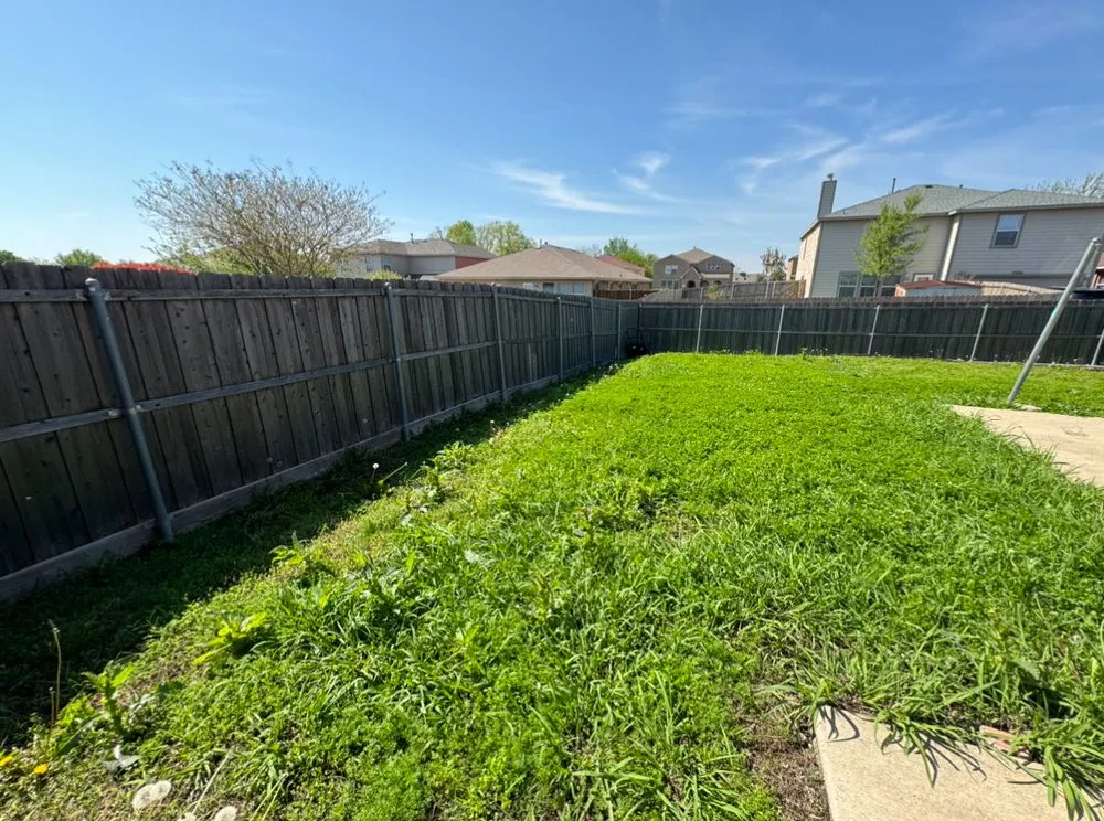 Local lawn mowing service in Mesquite, TX by Juniors Lawn Care