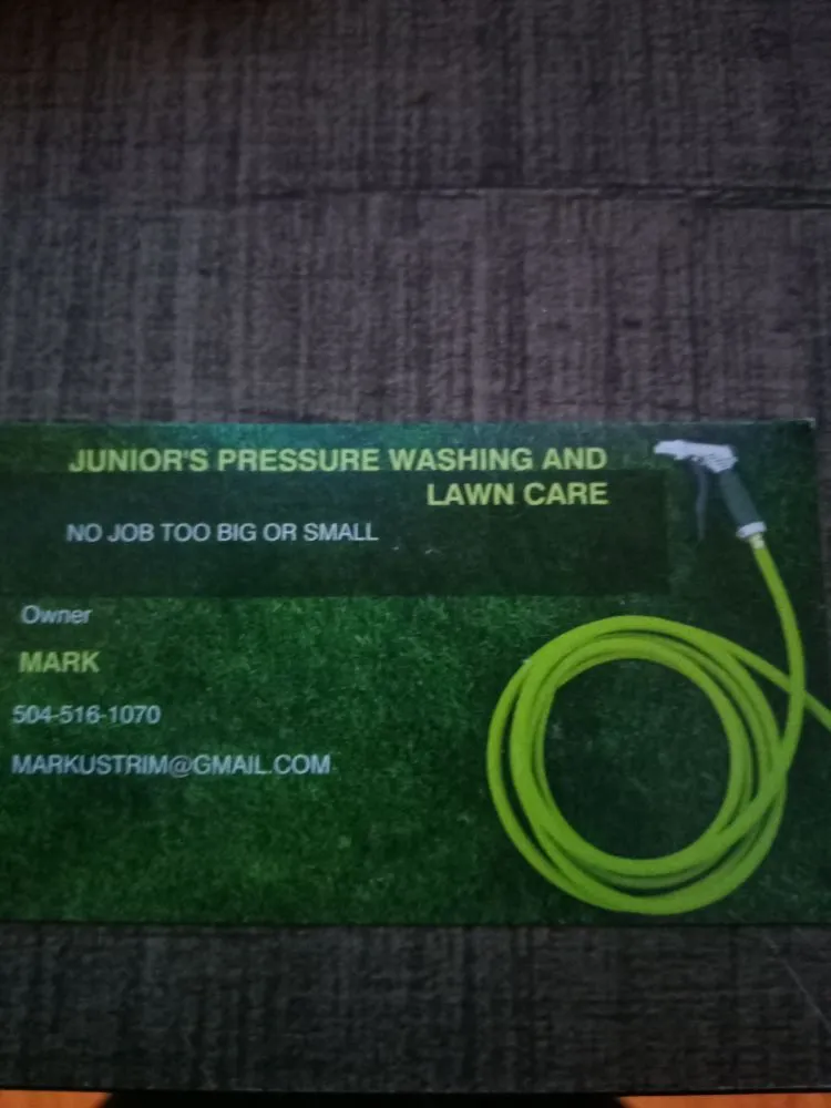 Local yard cleanup service experts serving Harvey, LA - Juniors Pressure Washing and Lawn Care