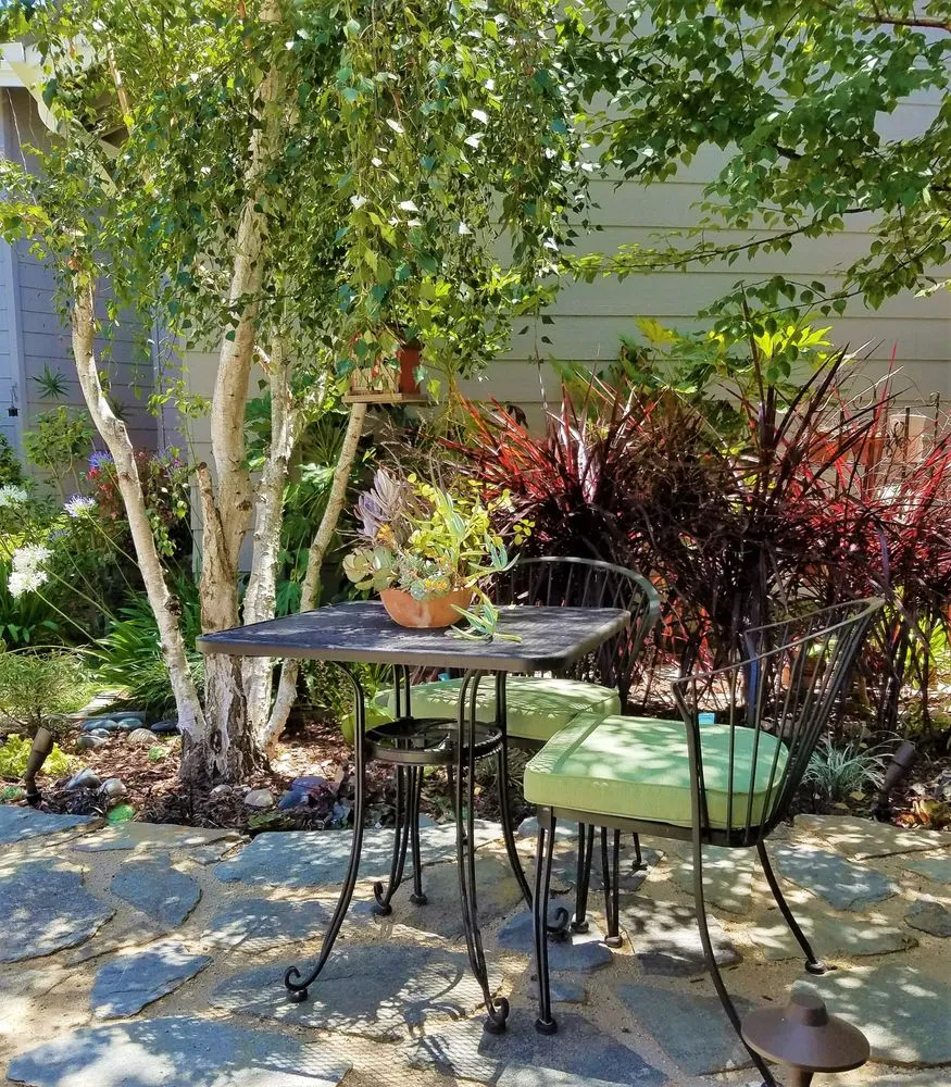 Expert outdoor landscaping in Long Beach, CA - Juniper Berry Landscapes