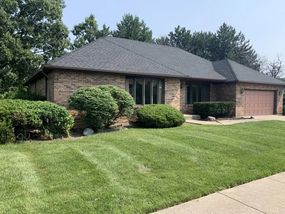 Professional landscape design in Lake Villa, IL by Juniper Landscaping