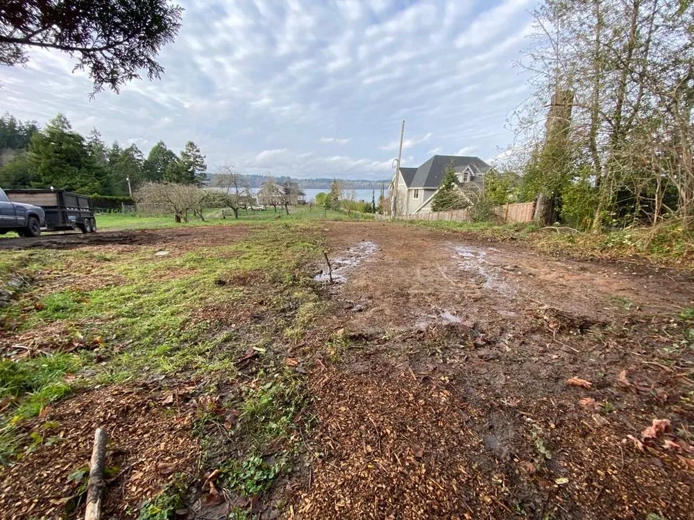 Professional landscaping services in Belfair, WA by Junk 2 Go