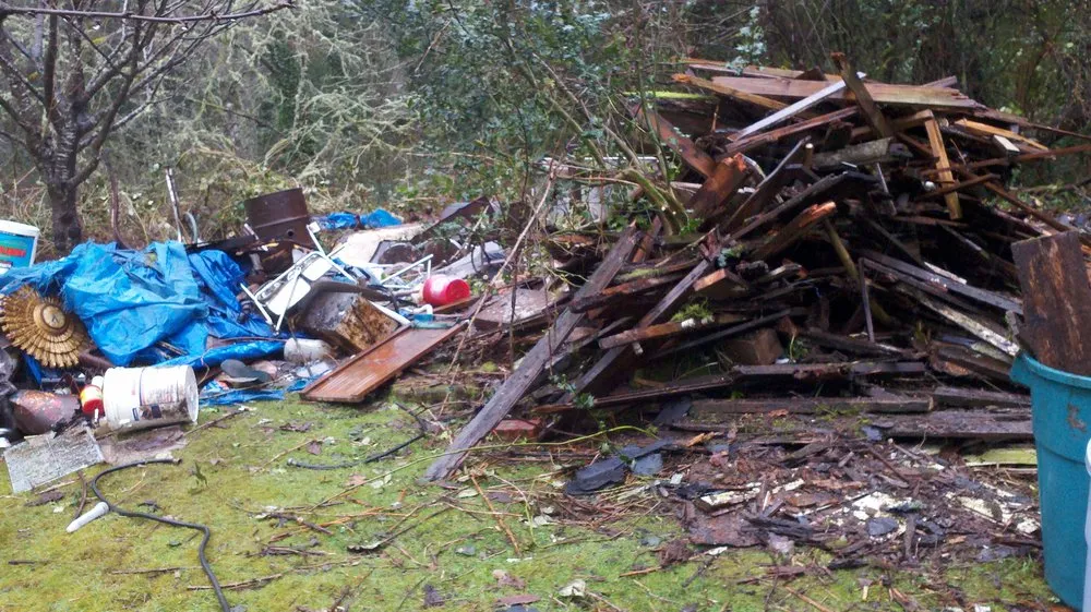 Top-rated landscape installation near you in Port Orchard, WA by Junk 2 Go