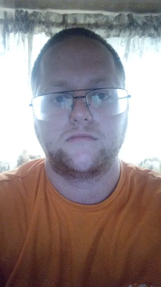 Expert yard cleanup service experts serving French Settlement, LA - Junk Bros Moving And Cleaning Service