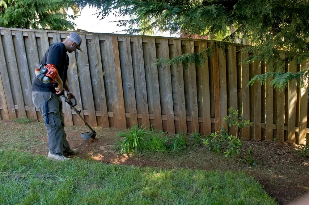 Trusted yard maintenance in Salem, OR by Junk Busters