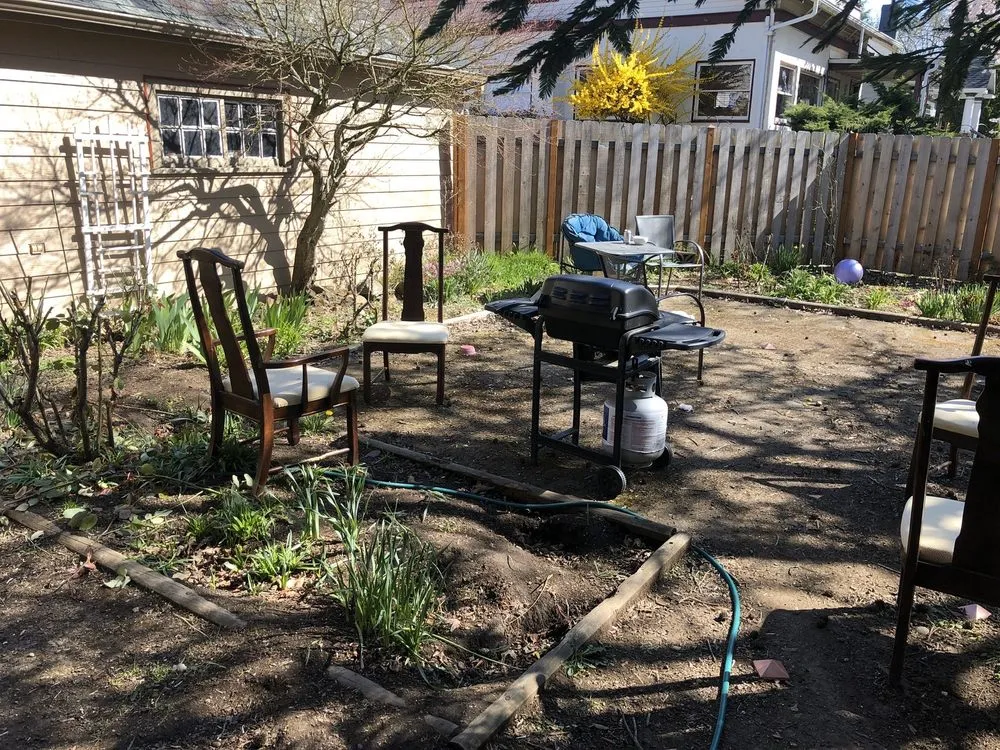Professional yard maintenance in Salem, OR by Junk Busters