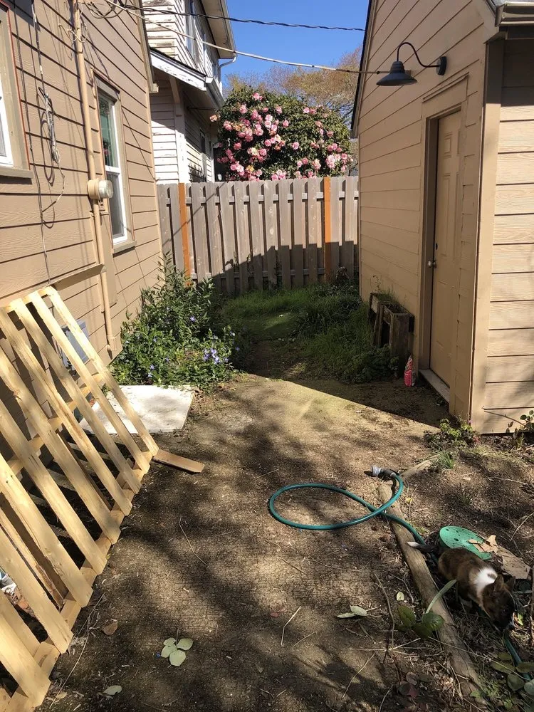 Affordable garden landscaping in Salem, OR - Junk Busters