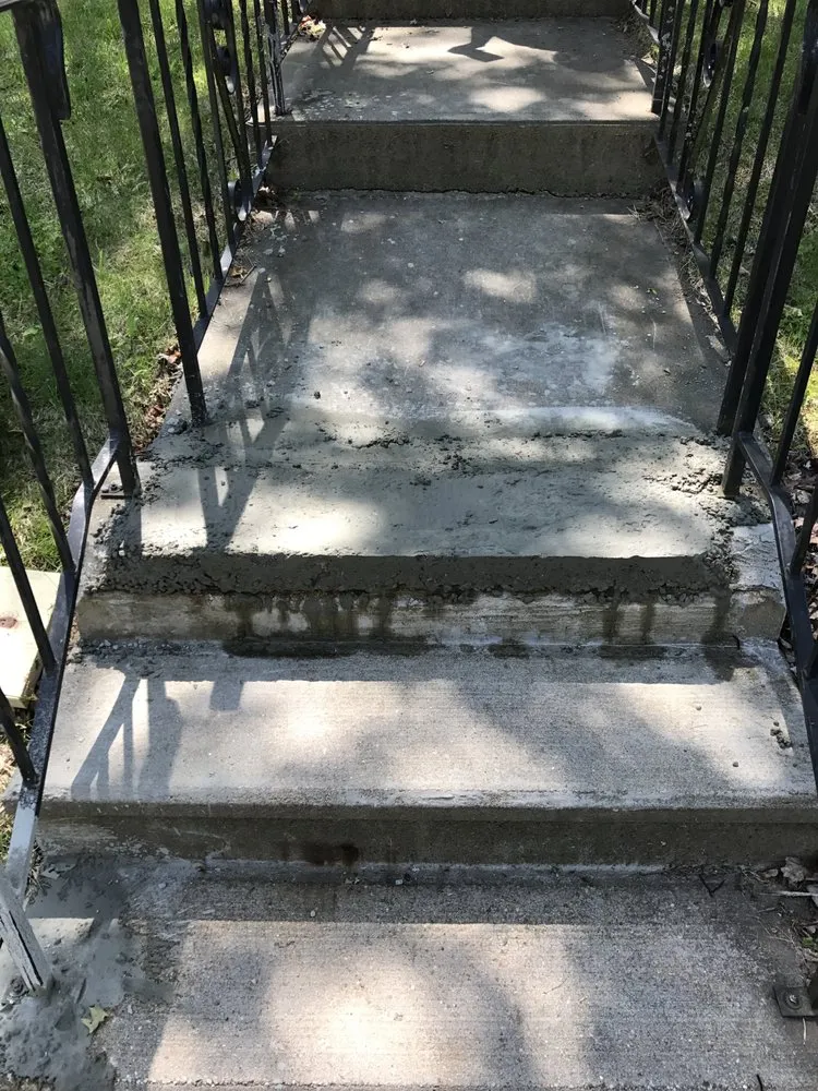 Top-rated yard maintenance for outdoor upgrades in Lowell, MA by Junk Clean Outs