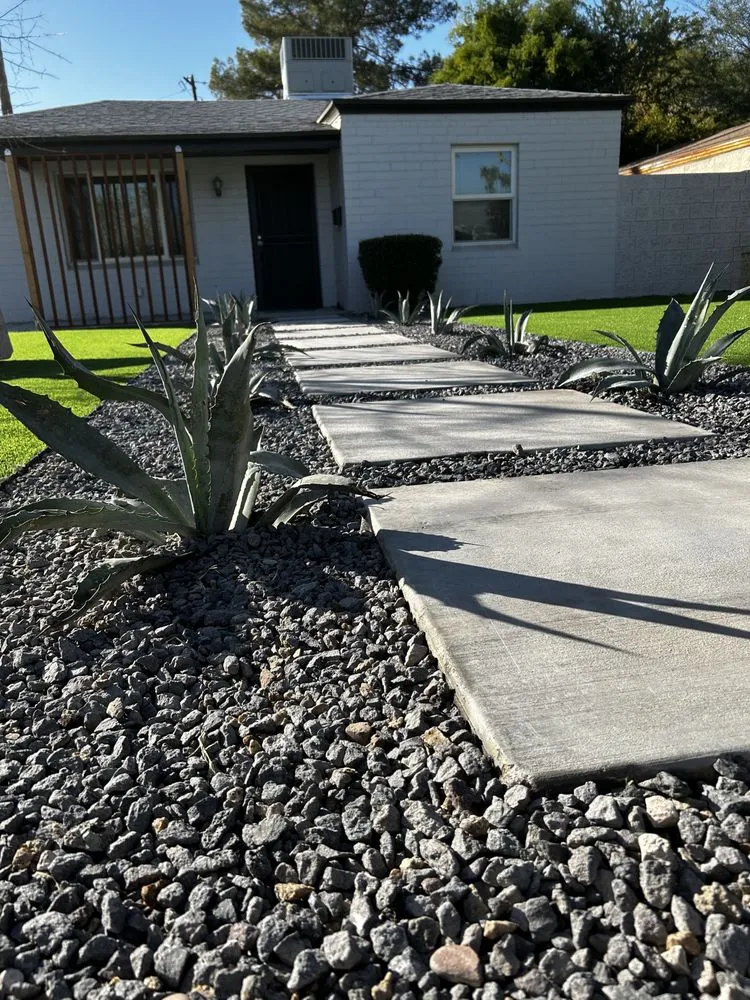 Affordable outdoor landscaping in Phoenix, AZ - Junk In Junk Out Removal Services