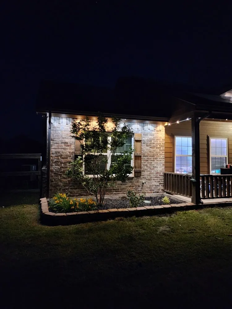 Affordable residential landscaping for beautiful yards in Celeste, TX by Junk Monkey