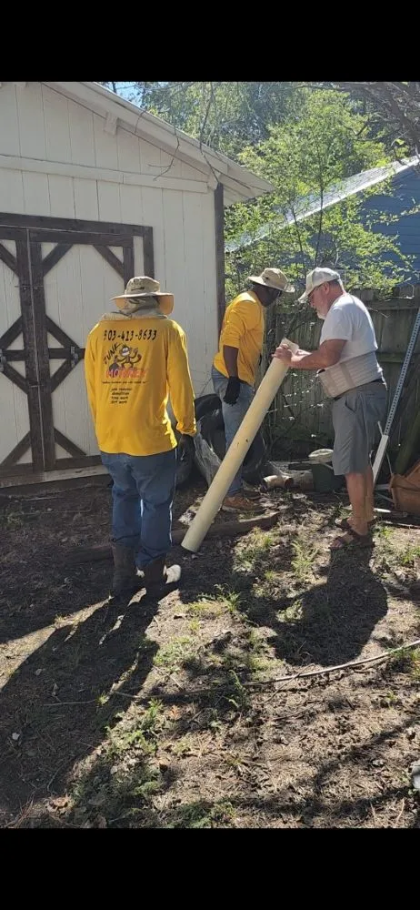 Custom landscape design experts serving Celeste, TX - Junk Monkey