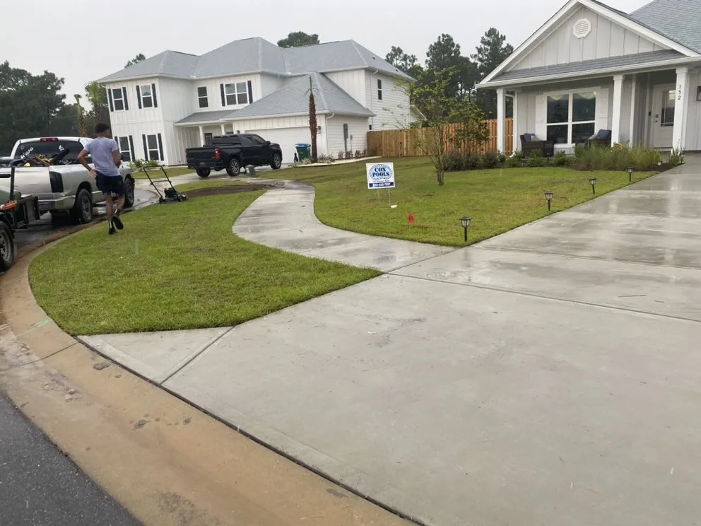 Professional landscape design experts serving Panama City, FL - Junk Removal & Landscaping