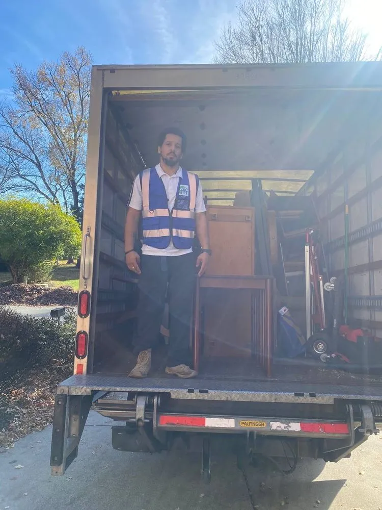 Reliable residential landscaping experts serving Manassas, VA - Junkscape