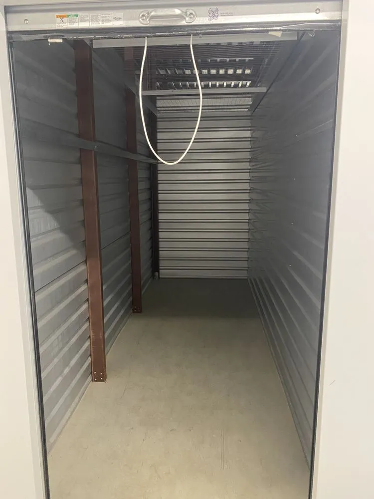 Custom landscaping services for outdoor upgrades across Manassas, VA - Junkscape