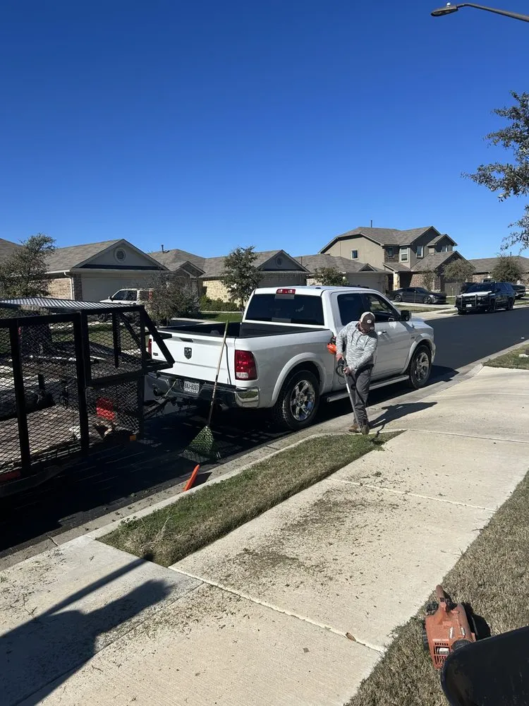 Custom outdoor landscaping in Hutto, TX - Jurados Landscaping