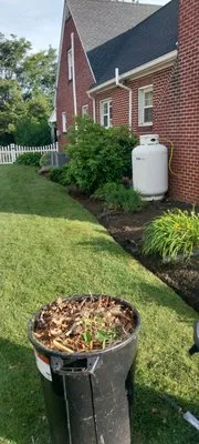 Just 2 Kids And An Old Man Logo