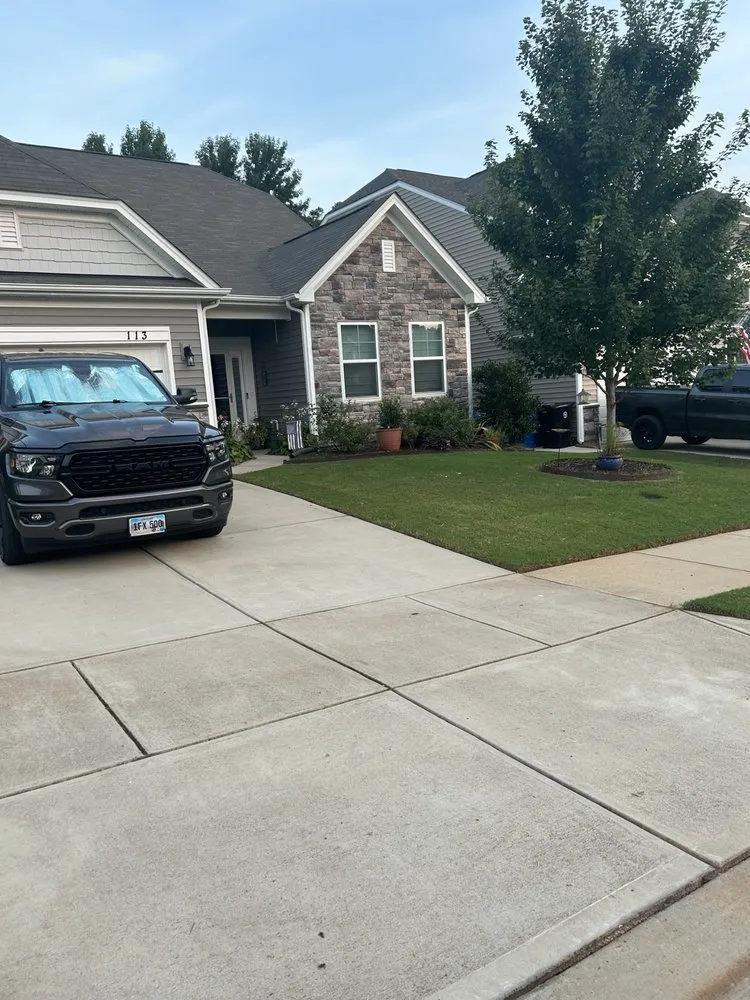 Affordable yard cleanup service in Mooresville, NC - Just A Kid With A Mower