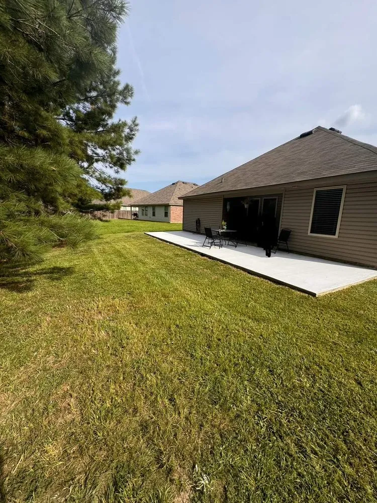 Affordable landscaping services in Robert, LA by Just A Trim Lawn Care