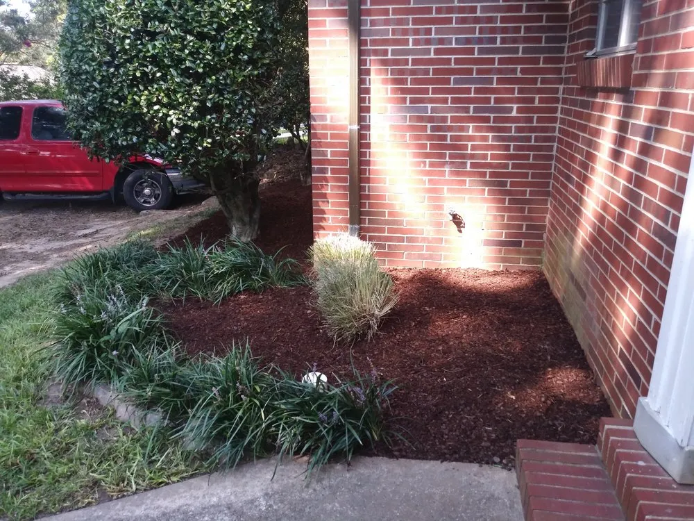Custom yard maintenance in Seneca, SC - Just Call Paul