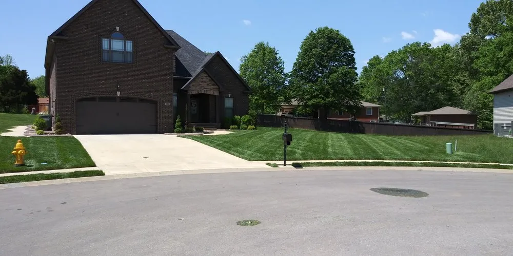 Trusted yard maintenance experts serving Oak Grove, KY - Just Cut It