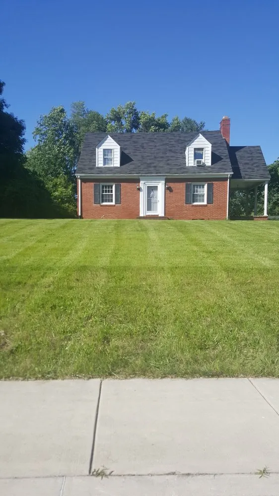 Custom lawn mowing service for homes across Prince Frederick, MD - Just Cutts Lawns