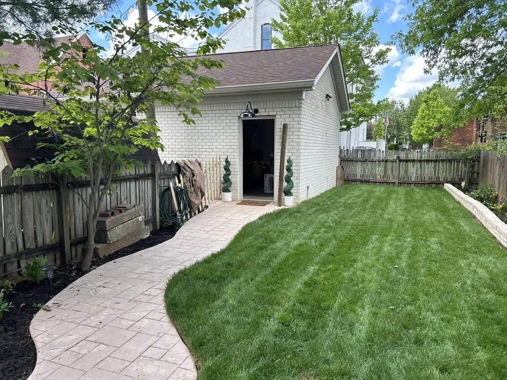 Affordable landscaping services in New Albany, IN by Just Joe