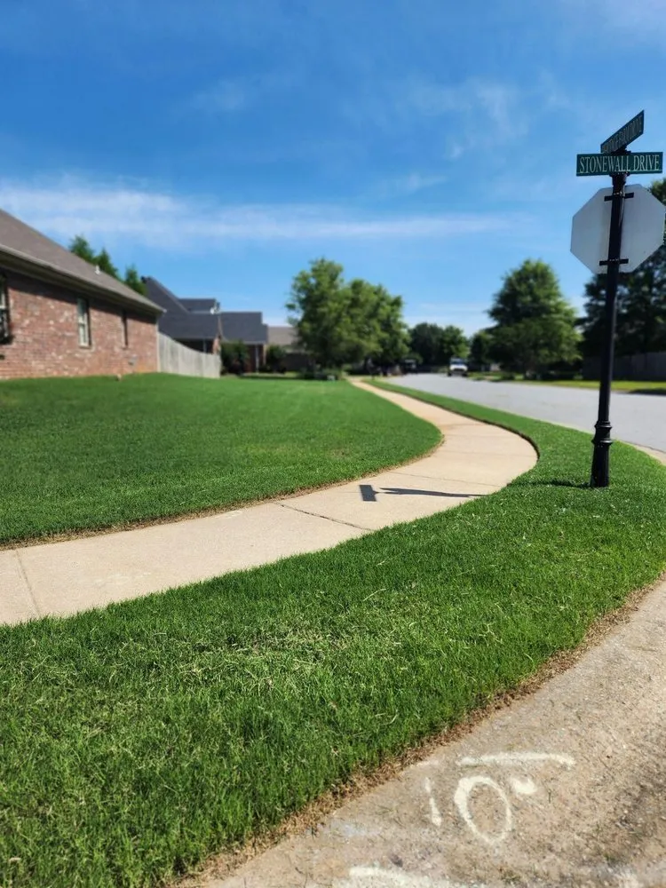 Top-rated yard cleanup service experts serving Benton, AR - Just Lawn Care