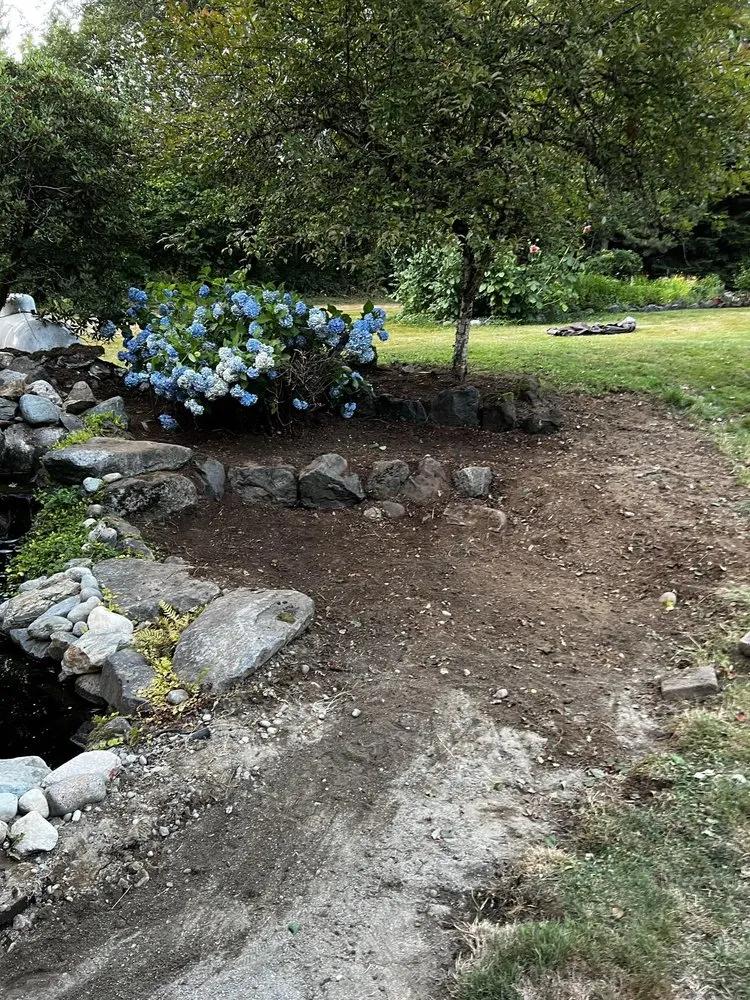 Custom landscape installation experts serving Black Diamond, WA - Just Like New Services