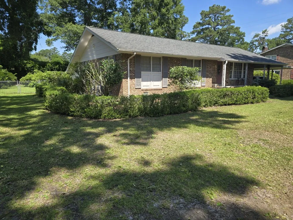 Local lawn mowing service in New Bern, NC - Just Mow and Go lawn service