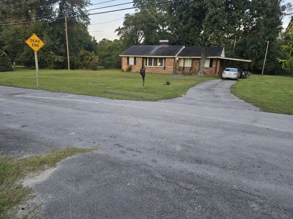 Expert lawn care service in New Bern, NC - Just Mow and Go lawn service