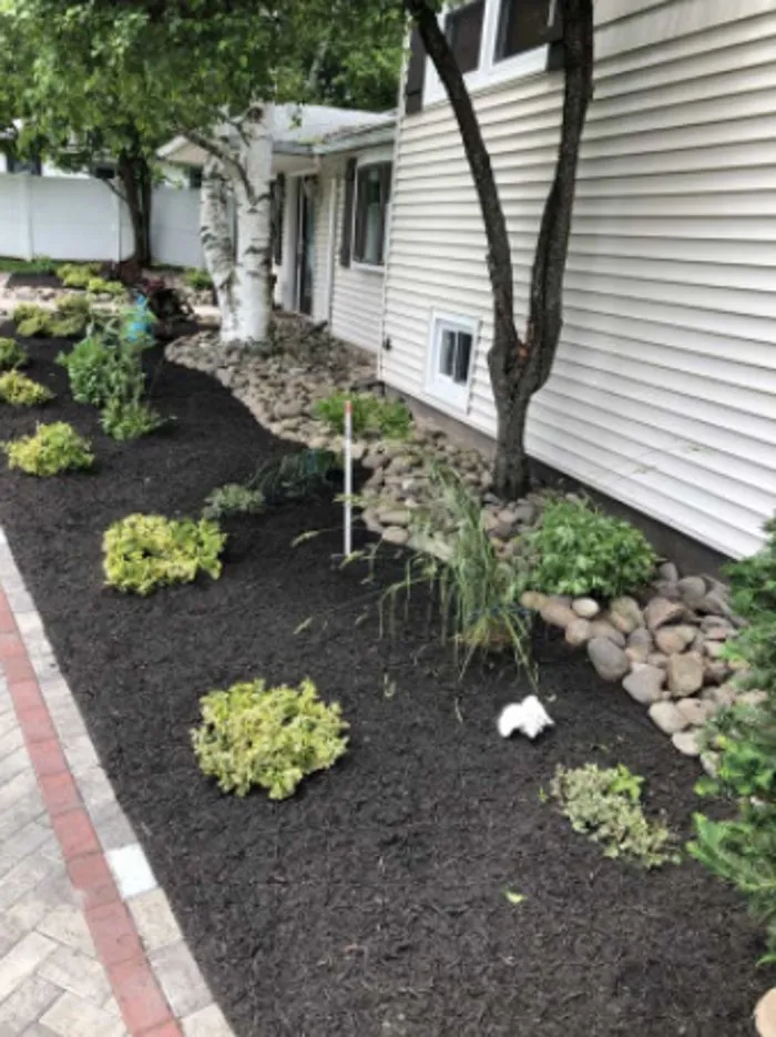 Custom landscape design experts serving Riverview, FL - Just Us Family Lawn Care