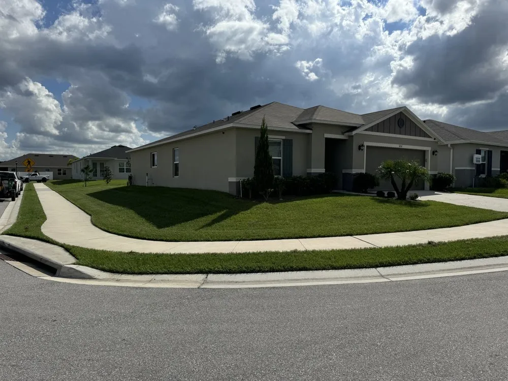 Trusted yard maintenance near you across Auburndale, FL - Justice For Lawns