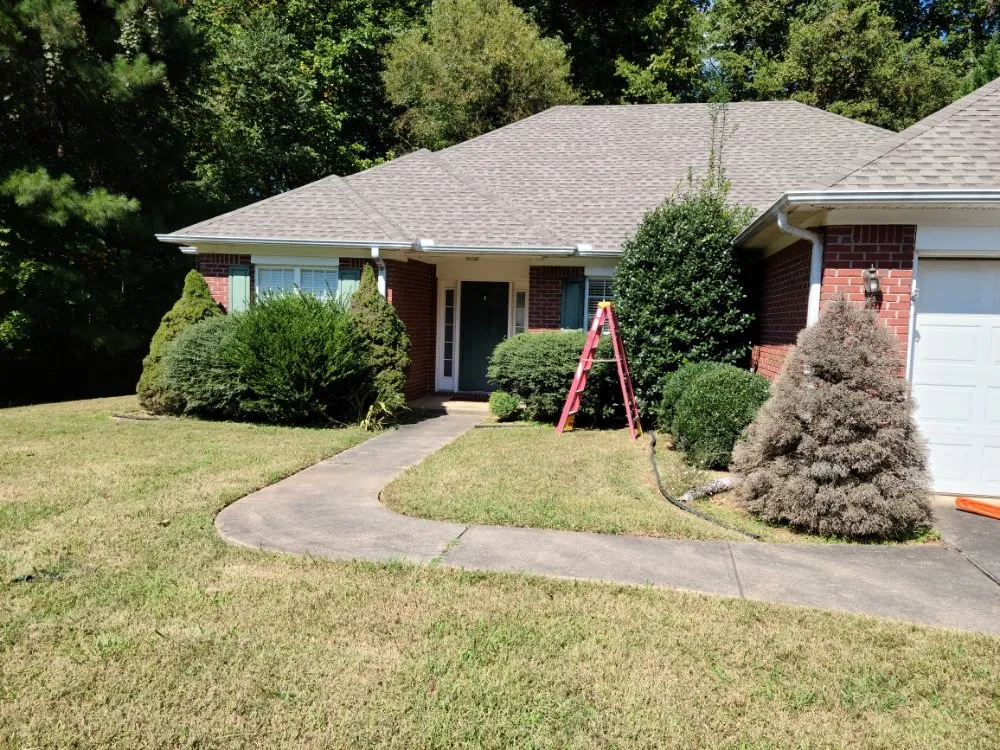 Custom lawn mowing service in Toney, AL - Justice for Lawn's