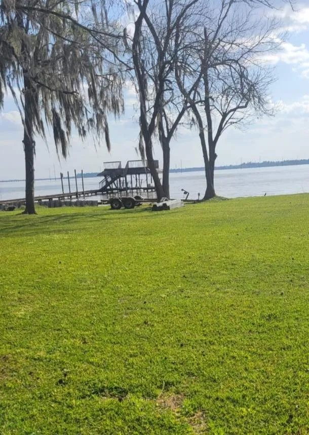 Top-rated landscape installation in Dayton, TX by Justice Lawn Care