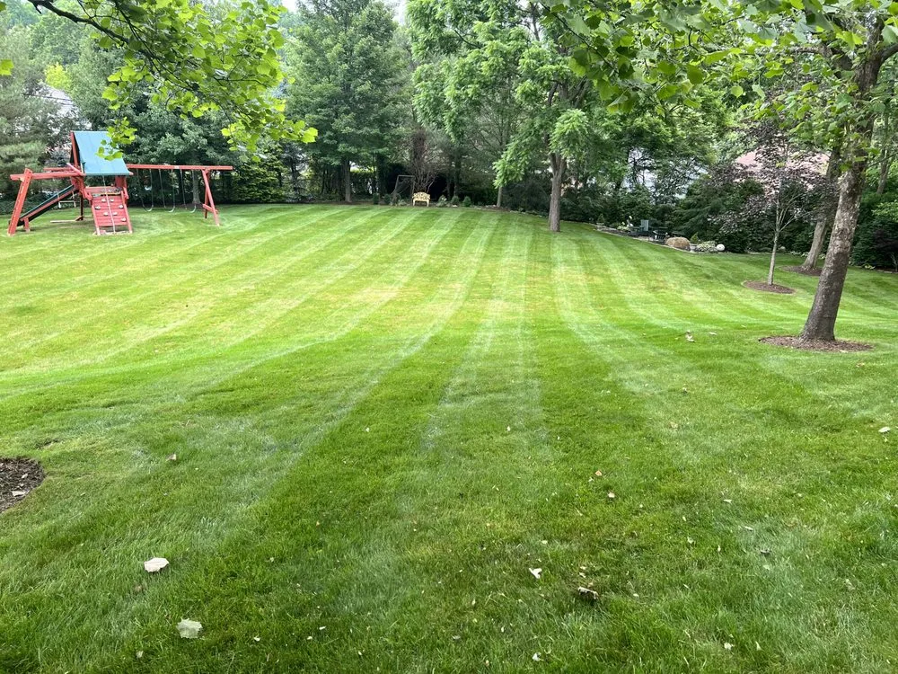 Expert landscaping services in Pittsburgh, PA - Justin's Landscaping and Lawn care