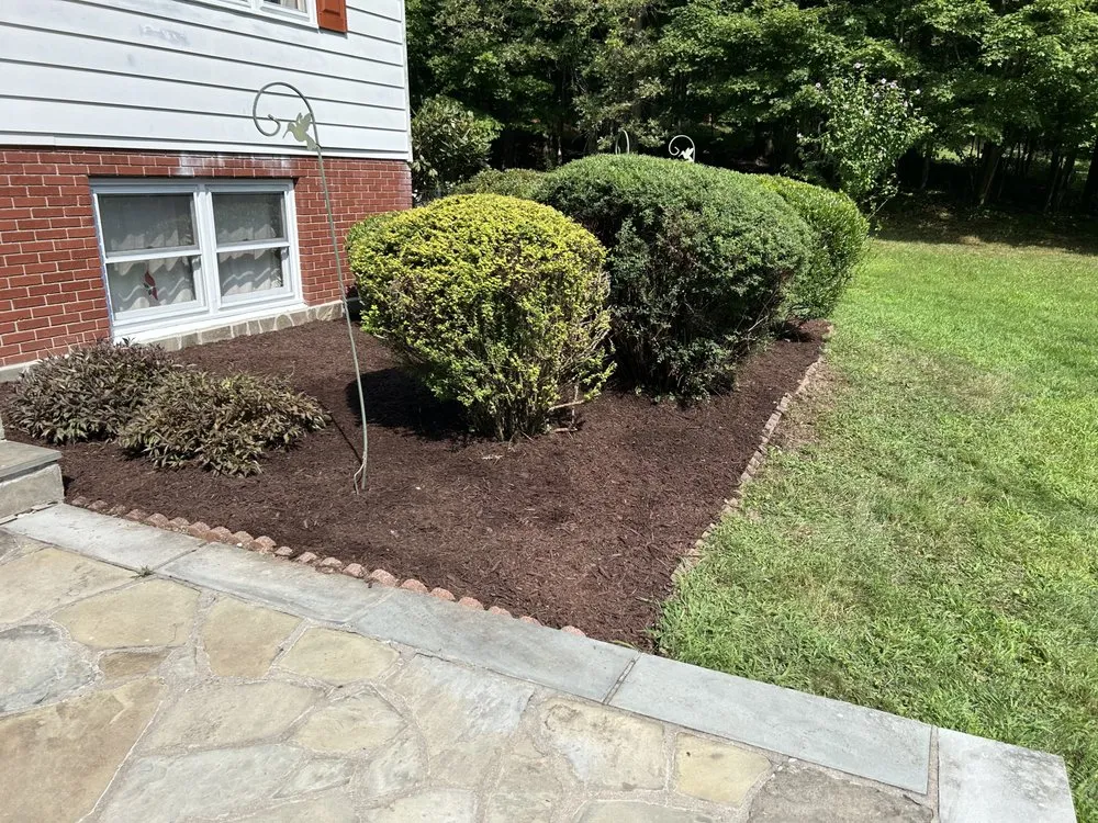 Local yard maintenance experts serving Hopewell Junction, NY - Justin’s Landscaping Restoration