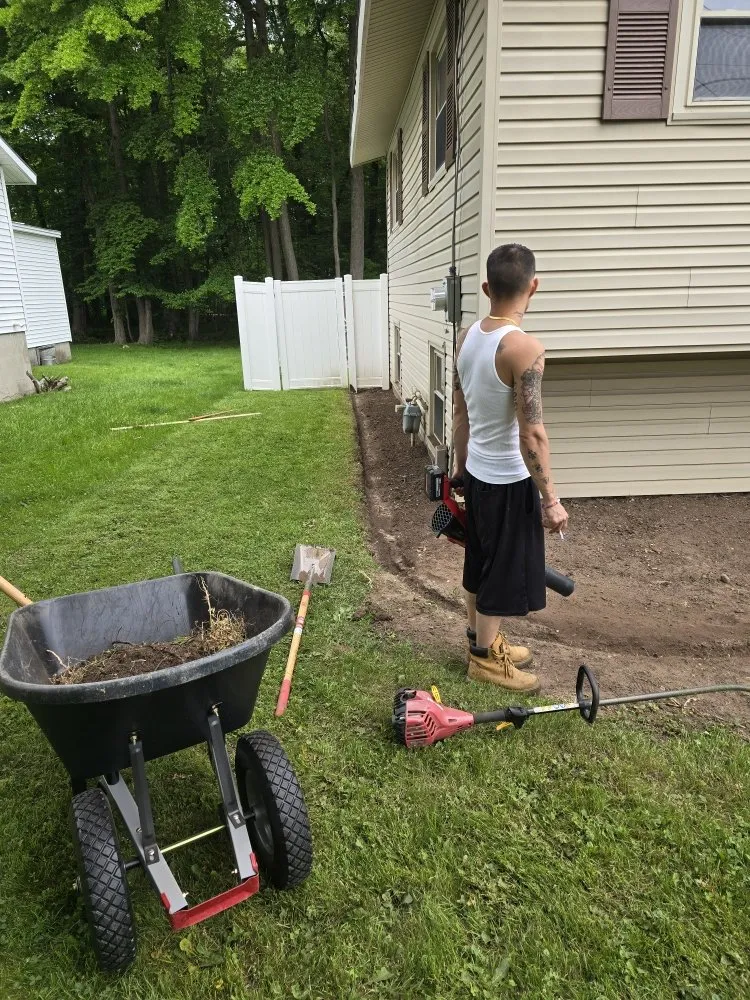 Professional yard maintenance in Bayberry, NY by Justins Lawn & Snow