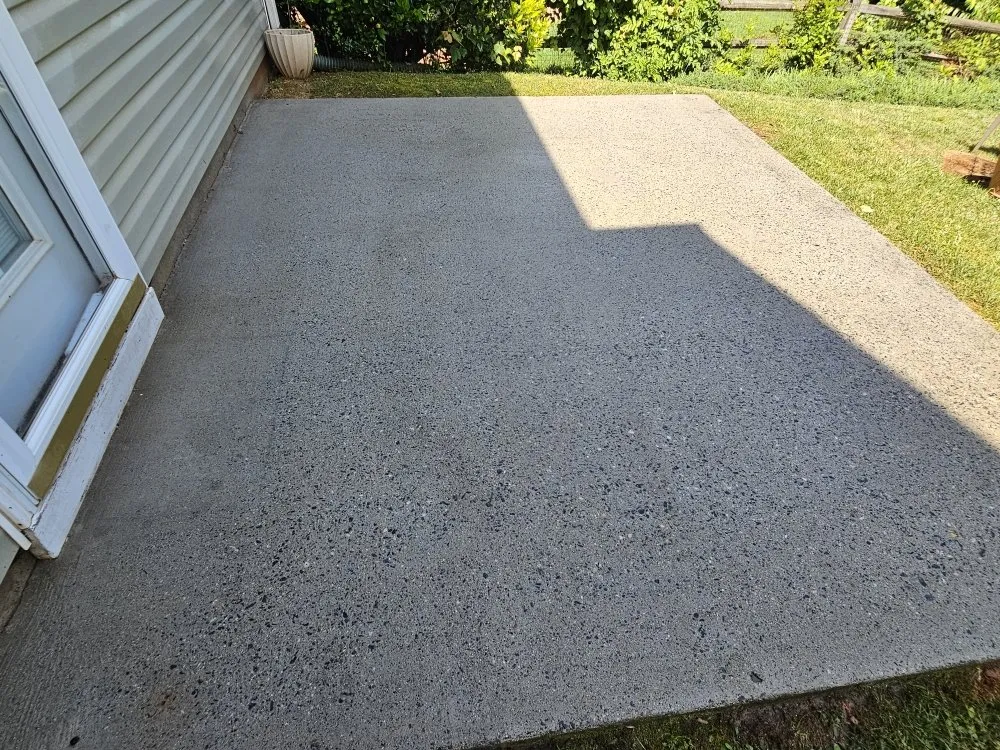 Expert lawn care service for residential properties in Baxley, GA by Justin's Lawn Care and Pressure Washing