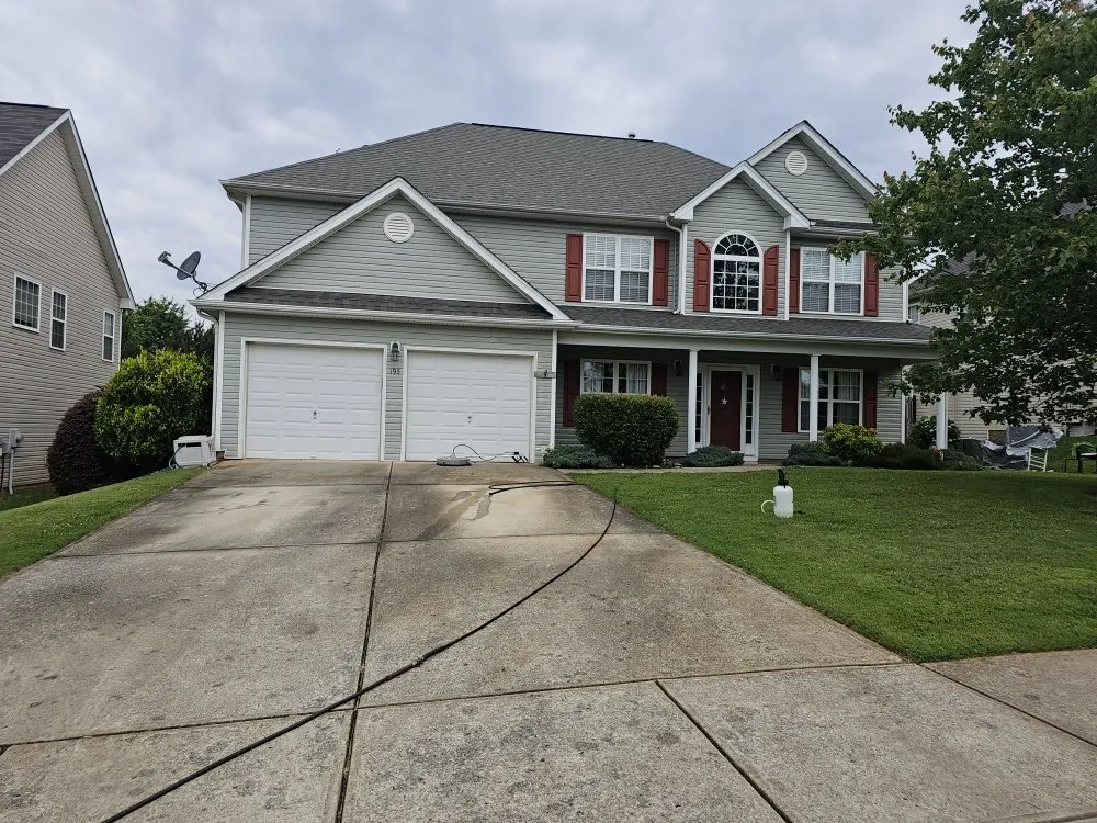 Expert garden landscaping in Baxley, GA by Justin's Lawn Care and Pressure Washing