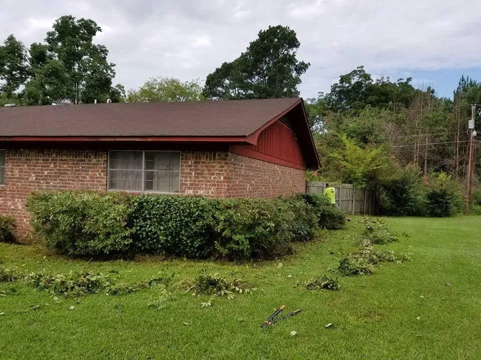 Reliable landscape installation in Hope, AR - Justin's Lawn Service