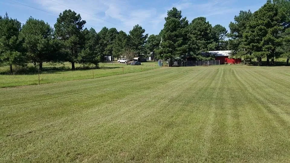 Top-rated residential landscaping in Hope, AR - Justin's Lawn Service
